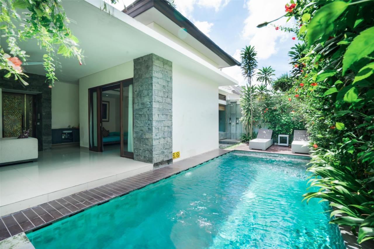 Royal Samaja Villas - CHSE Certified Seminyak Exterior foto